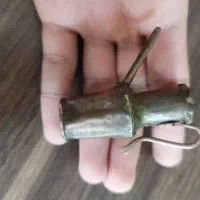 یک عدد مینی آفتابه مسی مال زمان هخامنشیان