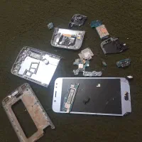 بعضی قطعات سالم