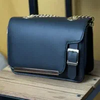 کیف دخترانه پاسپورتی دسته زنجیری