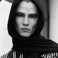 هر نوع سفارشی پزیرفته میکنیم رنگ روغن،سیاه قلم