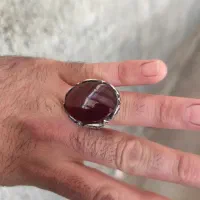 انگشتر عقیق یمنی پاک و درشت