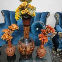 سه عدد گل دان