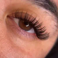 اکستنشن و کاشت هیدن مژه
