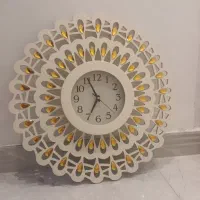 ساعت دیواری درحدنو