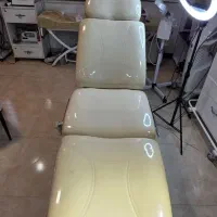 صندلی سه موتوره کلینیکهای پوست، مو و زیبایی