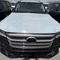 تویوتا لندکروز اصل عمان vx 2026