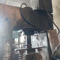 دستگاه پرس ۱۰۰تن