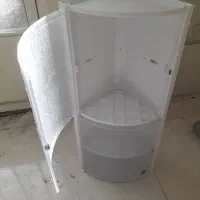 قفسه کنجی حمام