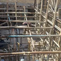 شناژ بندی زیر فنس و محوطه کارگاهی