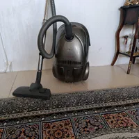 جارو برقی سالم وتمیز