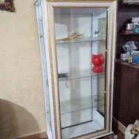 گهواره وتخت مبلی و گنجه در حد نو