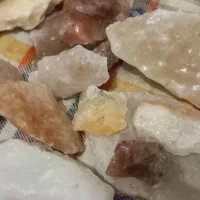 سنگهای قیمتی و قدیمی