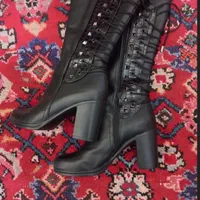 پوتین های سایز ۳۶ و ۳۷ آکبند