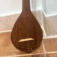 تار سنتی|سازهای سنتی|سبزوار, علمدار|دیوار