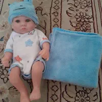 عروسک سیلیکونی