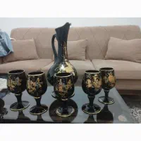 یک عدد جام با پنج تا لیوان