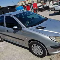 206 SD V8