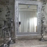 آیینه و شمعدان