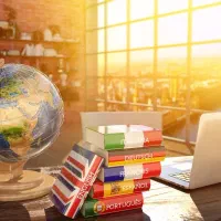 تدریس تخصصی زبان با مدرس چندزبانه دانشگاه