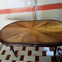 میزناهارخوری بدون صندلی
