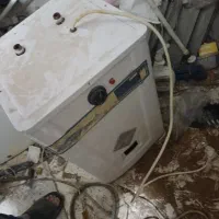 آبگرمکن طلای آبی ۵۰ لیتری در حد نو