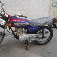 موتور هوندامزایده مدل۹۳درحدصفر