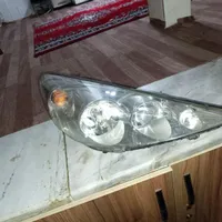 چراغ جلو ۲۰۷ سمت راست|قطعات یدکی و لوازم جانبی|قزوین, |دیوار