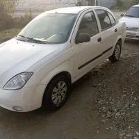 ماشین تیبا سالم بدنه و داخلی عروسک