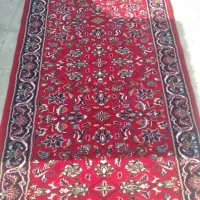 فرش کناری رنگ لاکی