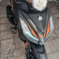 لاکی 185