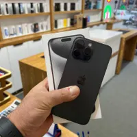 اپل iPhone 15 Pro Max با حافظهٔ ۵۱۲ گیگابایت