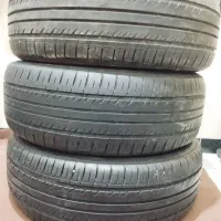 لاستیک تایر کومهو 215/60R16