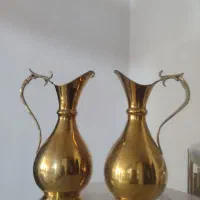 دو پارچ برنجی