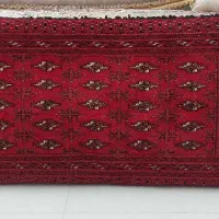 پشتی و دیوار کوب