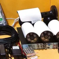 AHDدوربین مدار بسته +تضمینی کنترل++ زنده با گوشی*