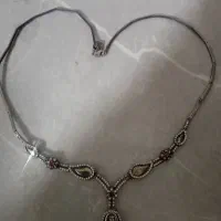 گردنبند نقره|جواهرات|تربتحیدریه, کاشانی|دیوار