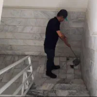 نظافتچی ساختمان هستم