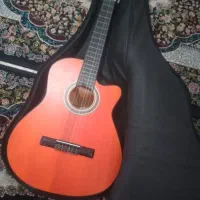 گیتار کلاسیک  نو برند دیاموند ۴/۴|گیتار، بیس، امپلیفایر|گرگان, |دیوار