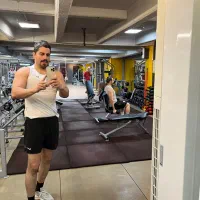 مربی خصوصی فیتنس و بدنسازی در منزل و باشگاه