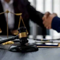 وکیل حقوقی موادی ملکی زندانی قتل رای بازی با کار