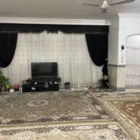 خانه اجاره ای ویلایی دو طبقه و یک نیم طبقه