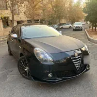 آلفا رومئو جولیتا ۲۰۱۵