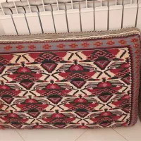 شش عدد پشتی