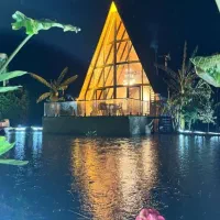 اجاره شبانه کلبه سویسی جکوزی تالاب دریاچه