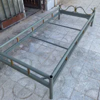 تخت حیاطی تخت آهنی