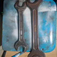 آچار|کلکسیون اشیاء عتیقه|کرمان, |دیوار