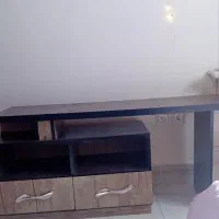 میز زیر تلوزیونی