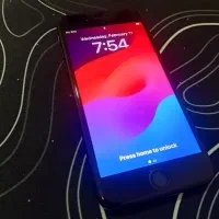 آیفون SE 2020|موبایل|تهران, ائمه اطهار|دیوار