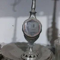 گلاب پاش قدیمی|کلکسیون اشیاء عتیقه|علی‌آباد کتول, |دیوار