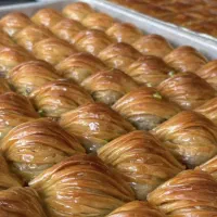 نیازمند دو عدد خانم جهت کار کارگاه باقلوا